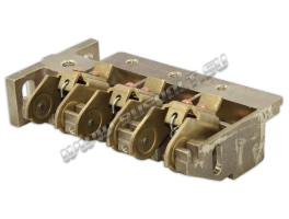 Щеткодержатель FZKT-RV 3/20x32 тип 1 (аналог Schunk, Mersen (Carbon Lorraine), Siemens, Pantrac, Lampar и Rekofa) Щеткодержатель FZKT-RV 3/20x32 тип 1 (аналог Schunk, Mersen (Carbon Lorraine), Siemens, Pantrac, Lampar и Rekofa)